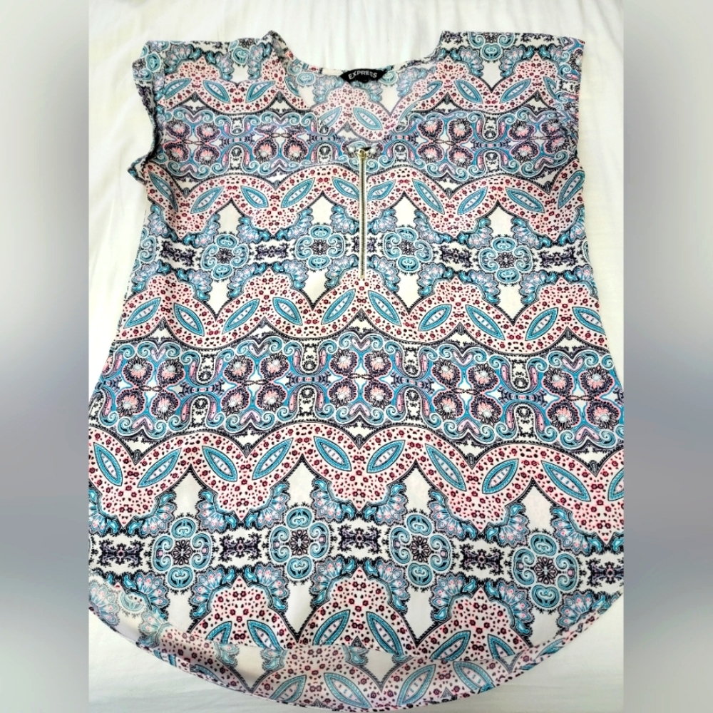 Express blouse size L